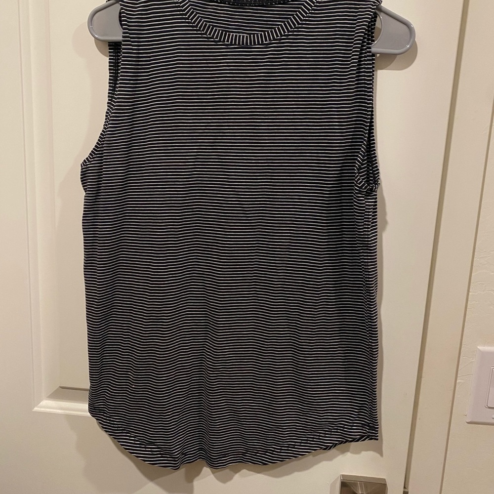 Lululemon Brunswick Muscle Tank Women’s Size 6